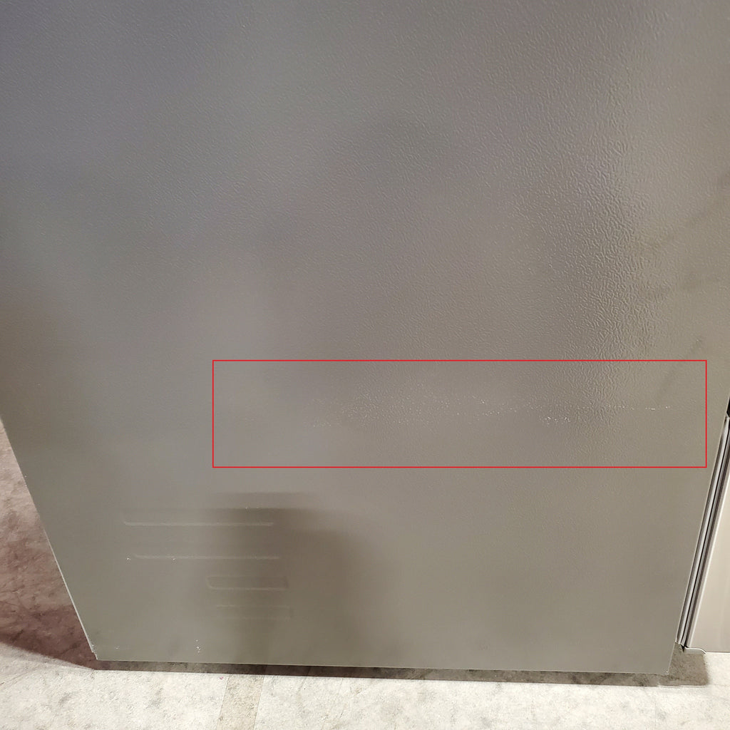 LG 27.8-cu ft 4-Door French Door Refrigerator with Dual Ice Maker in Fingerprint Resistant Steel 3SD777 - LRMXS2806S - Scratch & Dent (Minor)