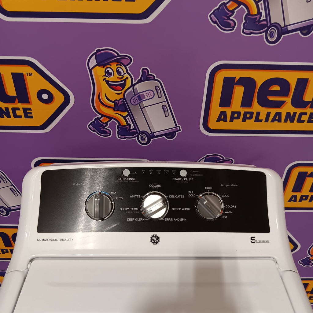 GE 4.3 cu. ft. Capacity Washer with Stainless Steel Basket with Deep Clean GTW525ACWWB - New in Box