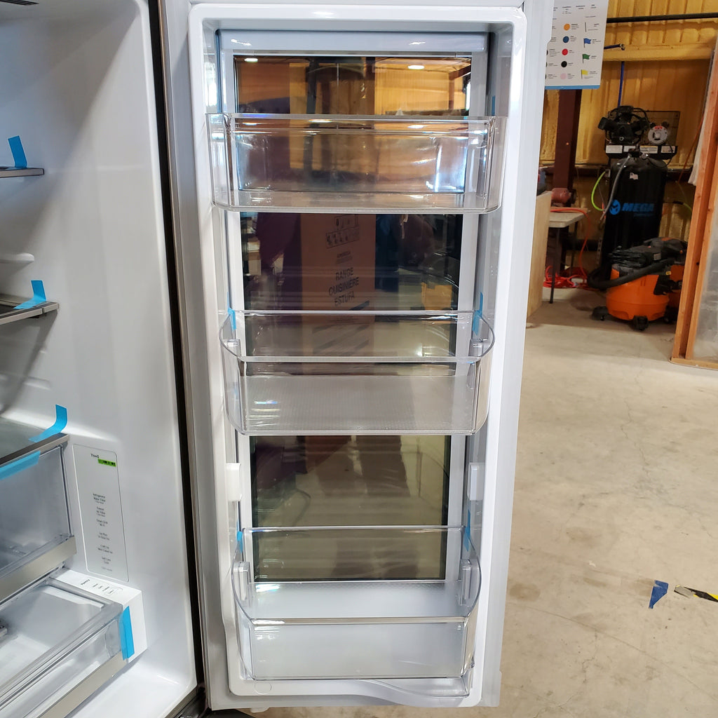 LG 26 cu. ft. Counter-Depth French Door Refrigerator in Stainless Steel with Mirror InstaView™ 8SD051 - LRYKC2606S - Open Box
